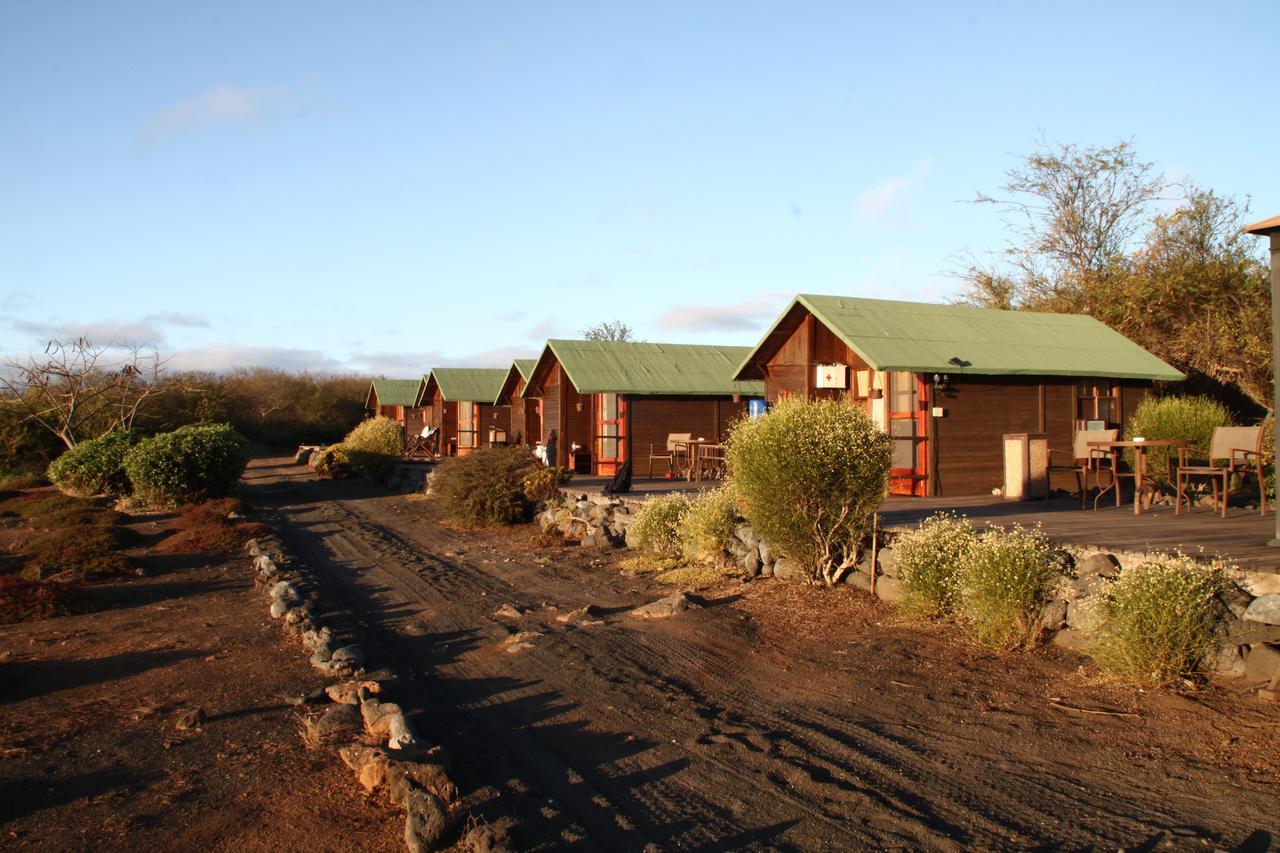 Floreana Lava Lodge Puerto Velasco Ibarra Exterior photo